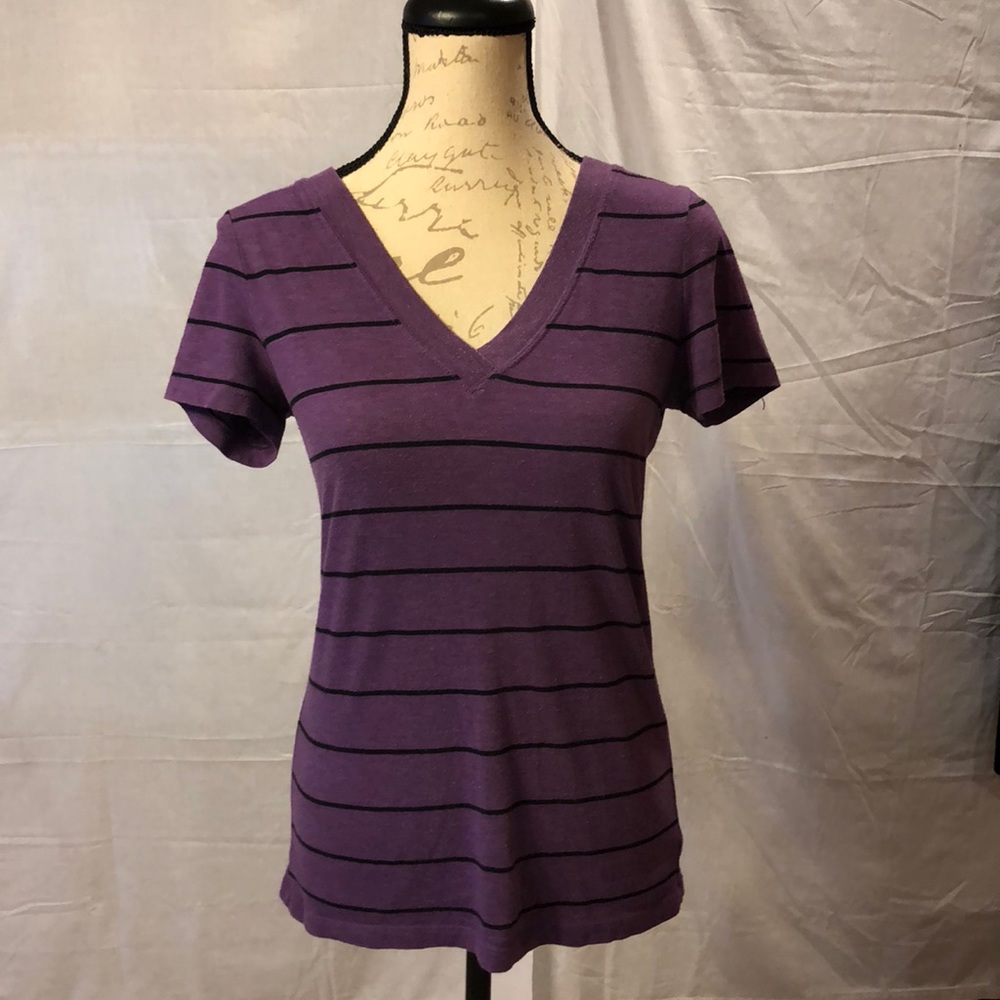 Gap T-shirt - Picture 1 of 3